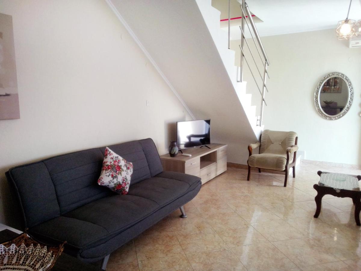 Evis Maisonette With Sea View Flogita Exterior photo