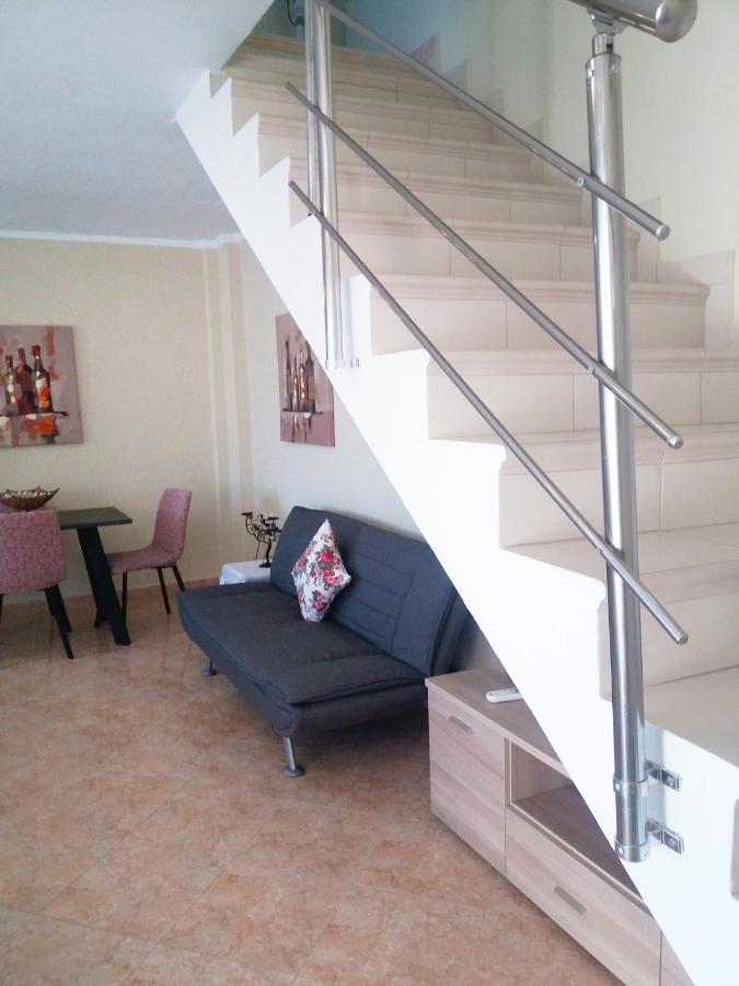 Evis Maisonette With Sea View Flogita Exterior photo